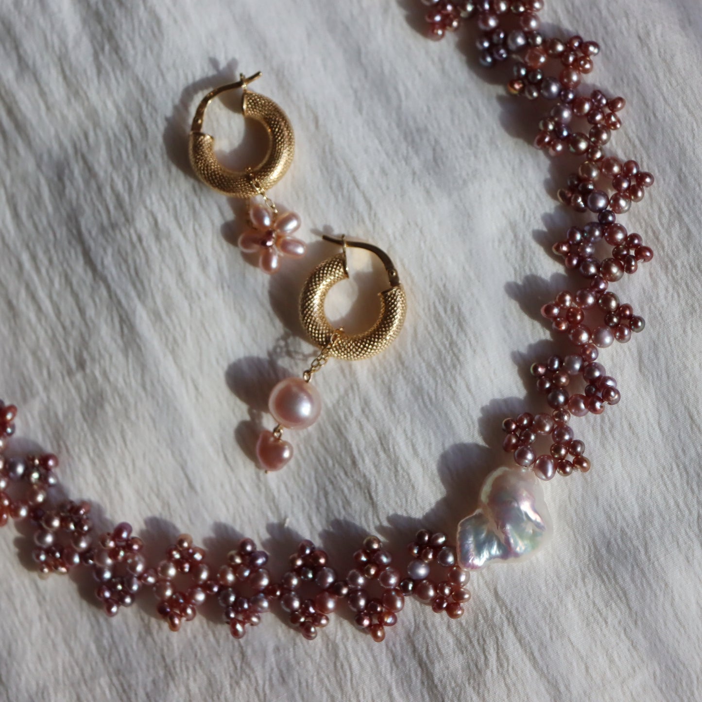 Beehive Hoop In Gold