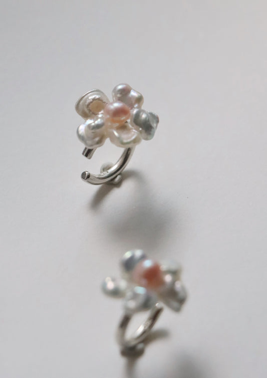(Earcuff) The Flowers Whisper Their Secrets