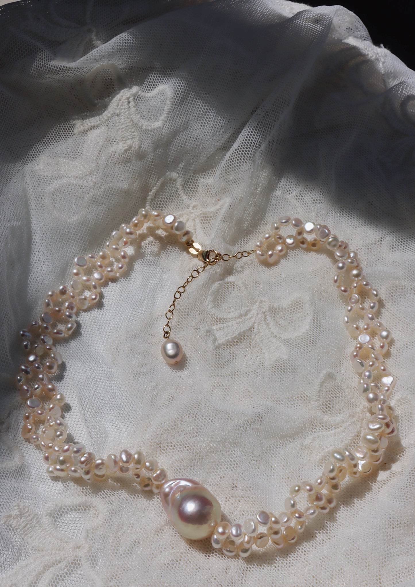 Lace & Pearls