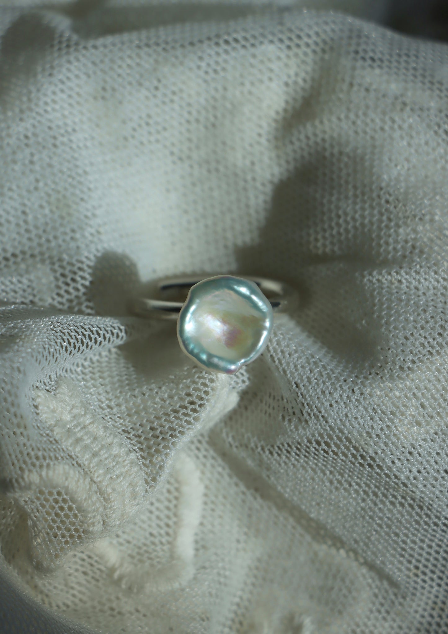 Stop Being So Attractive, It’s Distracting