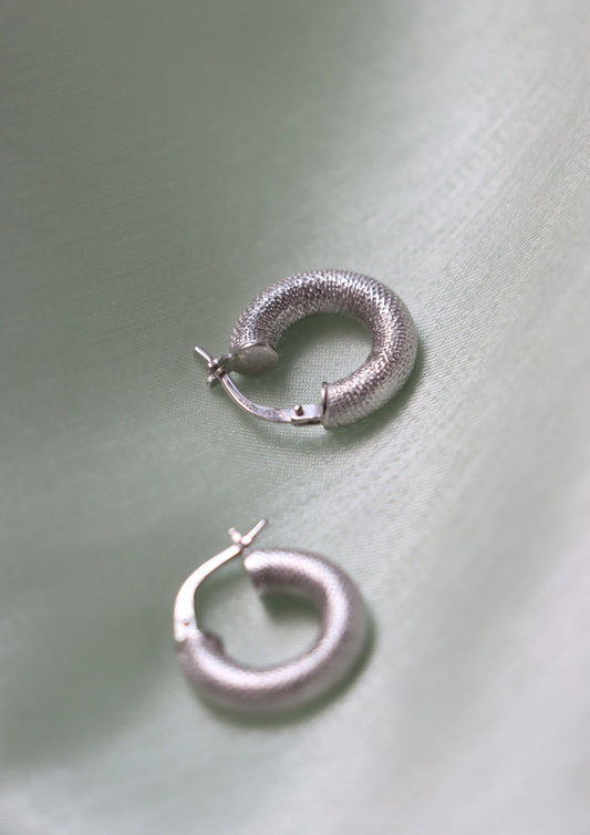 Beehive Hoop In Silver