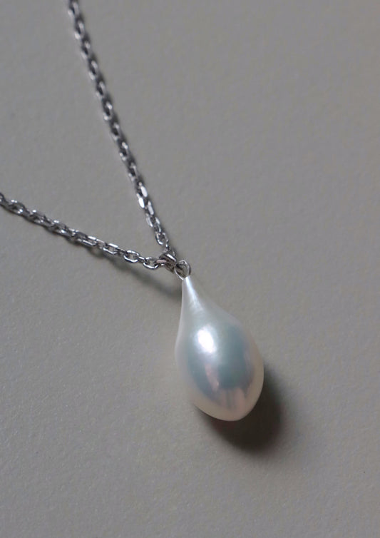 The Entire Ocean In A Drop