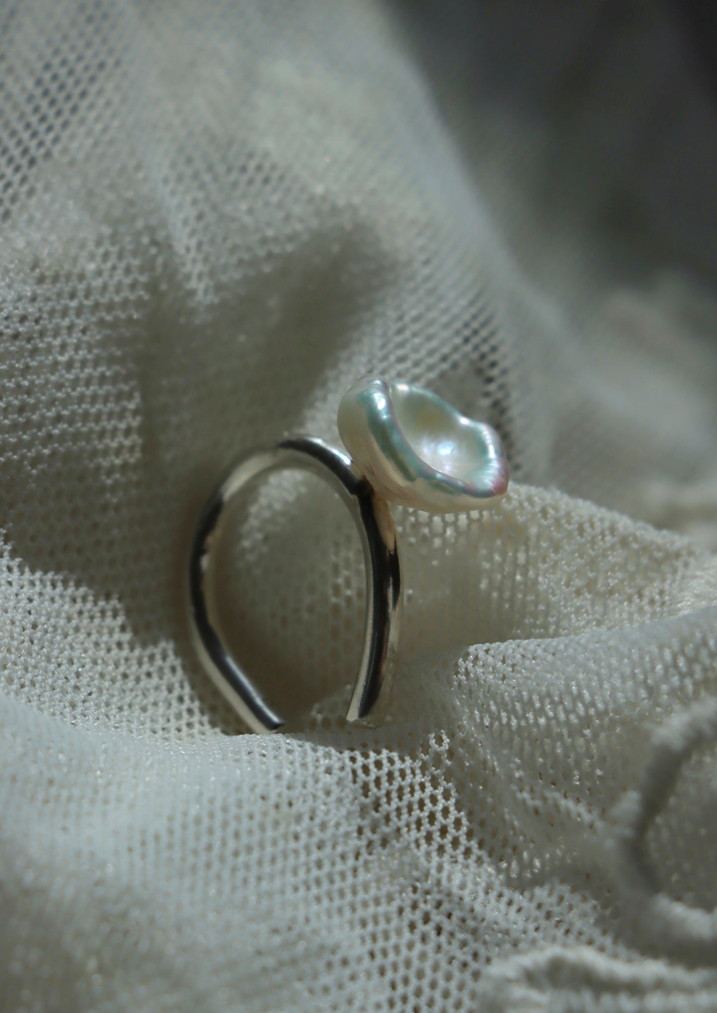 Stop Being So Attractive, It’s Distracting